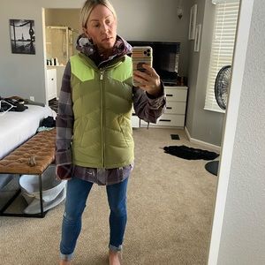 Nike snowboard vest